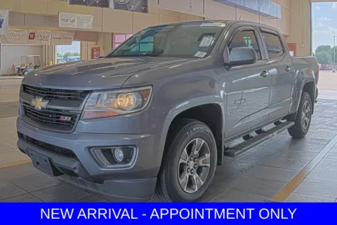 Gray 2019 Chevrolet Colorado Z71 for sale in Denton, TX