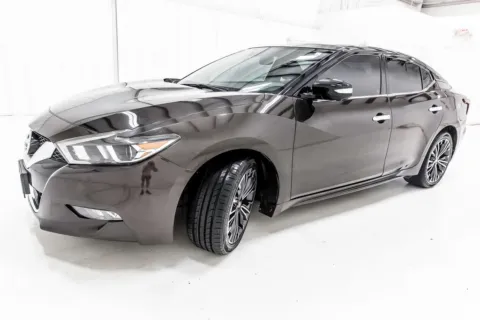 Photos of 2017 Nissan Maxima Platinum for sale in Denton, TX at Sign It Drive It