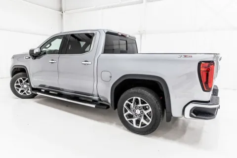 More photos of 2025 GMC Sierra 1500 SLT at Sign It Drive It, TX