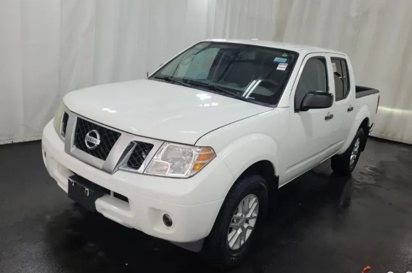 White 2016 Nissan Frontier SV for sale in Denton, TX