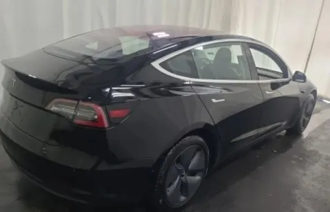More photos of 2017 Tesla Model 3 at Sign It Drive It, TX