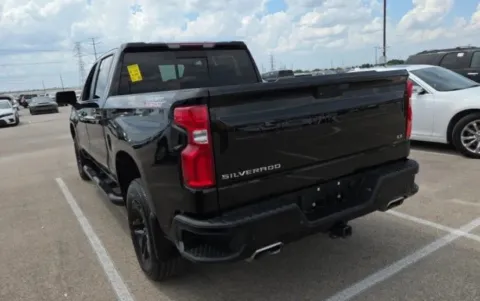 Another view of 2019 Chevrolet Silverado 1500 LT Trail Boss for sale in Denton, TX at Sign It Drive It