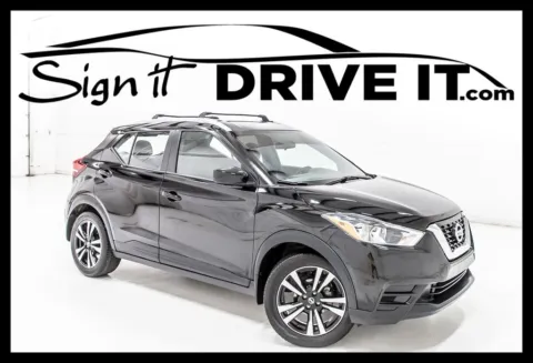 Black 2019 Nissan Kicks SV for sale in Denton, TX