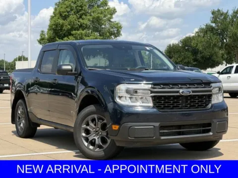 Blue 2022 Ford Maverick XLT for sale in Denton, TX