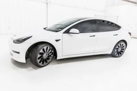 More photos of 2022 Tesla Model 3 Performance at Sign It Drive It, TX