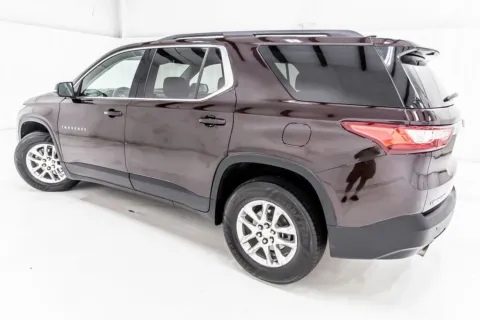 More photos of 2021 Chevrolet Traverse LT Leather at Sign It Drive It, TX