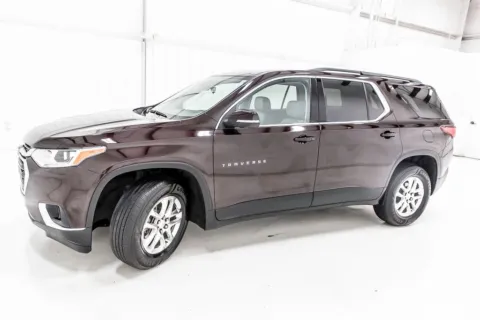 More photos of 2021 Chevrolet Traverse LT Leather at Sign It Drive It, TX