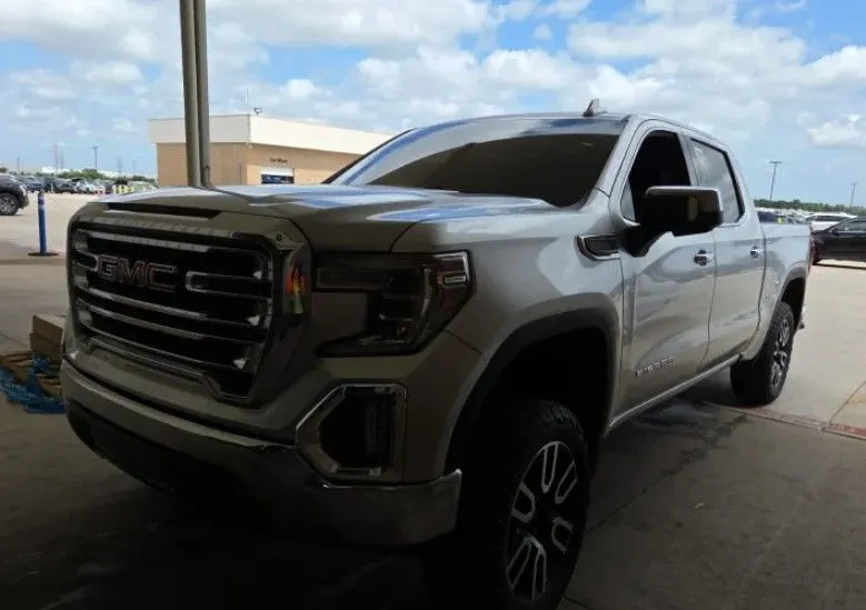 Silver 2019 GMC Sierra 1500 SLT for sale in Denton, TX