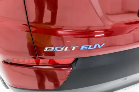 More photos of 2022 Chevrolet Bolt EUV Premier at Sign It Drive It, TX
