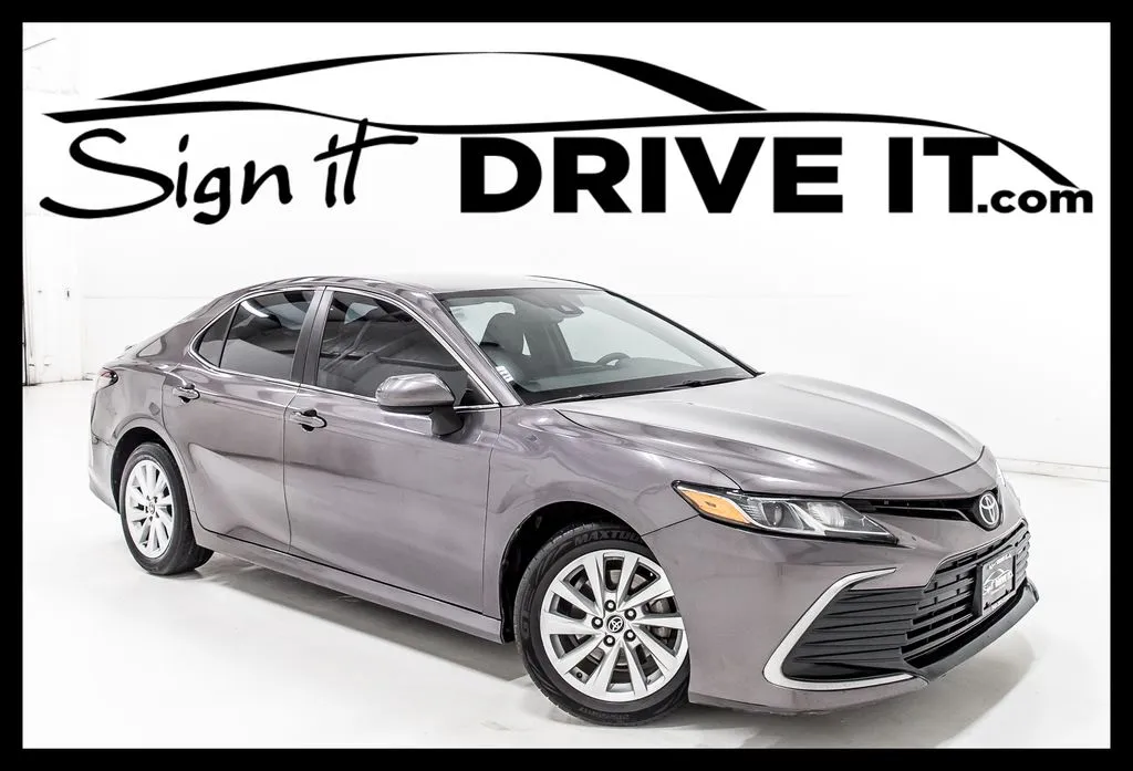 Gray 2022 Toyota Camry LE for sale in Denton, TX
