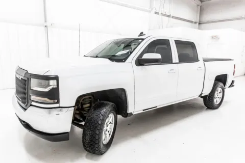 Photos of 2018 Chevrolet Silverado 1500 LT for sale in Denton, TX at Sign It Drive It