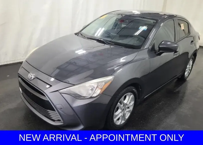 Gray 2018 Toyota Yaris iA for sale in Denton, TX
