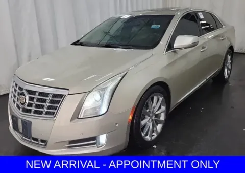 Silver 2014 Cadillac XTS Luxury for sale in Denton, TX