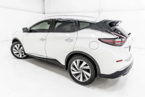 More photos of 2019 Nissan Murano SL at Sign It Drive It, TX