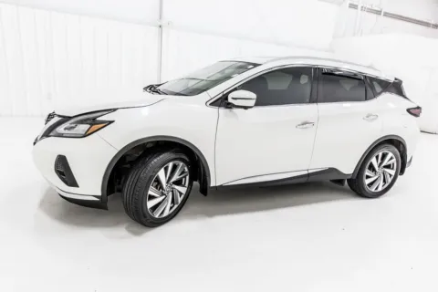 More photos of 2019 Nissan Murano SL at Sign It Drive It, TX