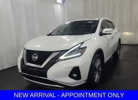 White 2019 Nissan Murano SL for sale in Denton, TX