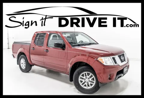 Red 2019 Nissan Frontier SV for sale in Denton, TX