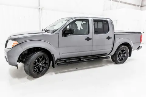More photos of 2019 Nissan Frontier SV at Sign It Drive It, TX