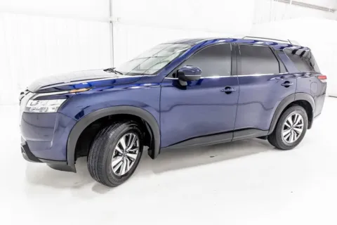 Another view of 2022 Nissan Pathfinder SL for sale in Denton, TX at Sign It Drive It