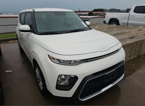 More photos of 2022 Kia Soul LX at Sign It Drive It, TX