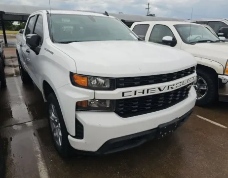 More photos of 2021 Chevrolet Silverado 1500 Custom at Sign It Drive It, TX
