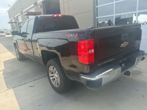 More photos of 2019 Chevrolet Silverado 1500 LD LT at Sign It Drive It, TX