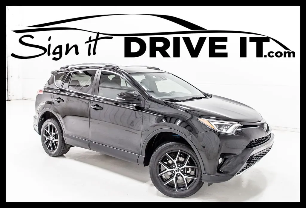 Black 2018 Toyota RAV4 SE for sale in Denton, TX