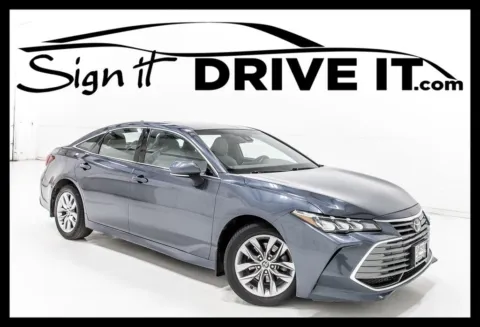 Gray 2021 Toyota Avalon XLE for sale in Denton, TX