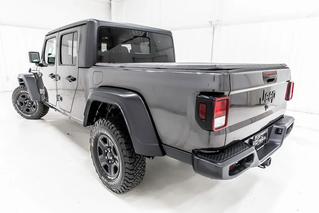 YILON MADE Sidelace piony tops グレー Used 2022 Jeep Gladiator Sport for sale in Denton, TX at Sign It