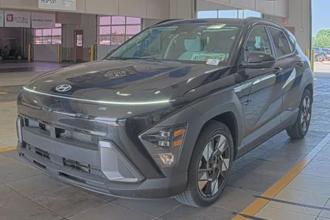 Black 2024 Hyundai Kona SEL for sale in Denton, TX