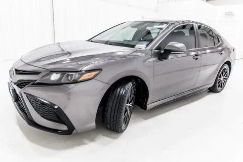 Photos of 2021 Toyota Camry SE for sale in Denton, TX at Sign It Drive It