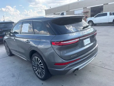 More photos of 2021 Lincoln Corsair Reserve at Sign It Drive It, TX