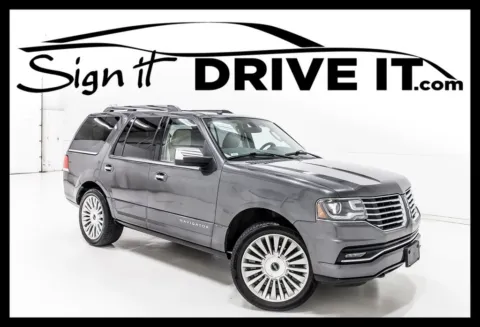 Gray 2015 Lincoln Navigator for sale in Denton, TX
