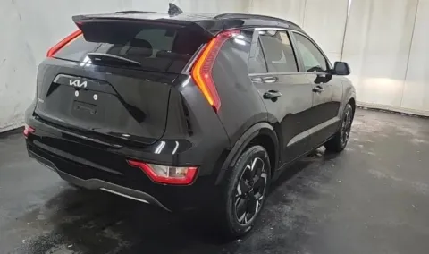 More photos of 2023 Kia Niro EV Wind at Sign It Drive It, TX