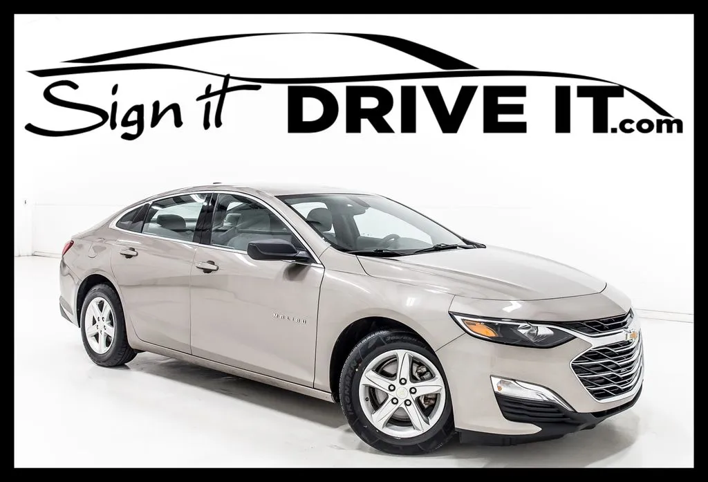 Gray 2022 Chevrolet Malibu LS for sale in Denton, TX