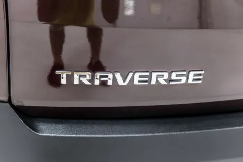 More photos of 2018 Chevrolet Traverse LT at Sign It Drive It, TX