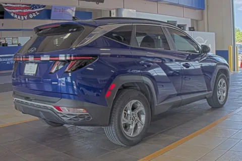 More photos of 2023 Hyundai Tucson SEL at Sign It Drive It, TX