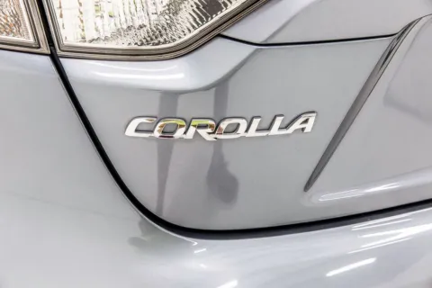 More photos of 2020 Toyota Corolla Hybrid LE at Sign It Drive It, TX