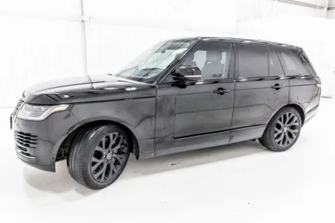 More photos of 2018 Land Rover Range Rover 5.0L V8 Supercharged at Sign It Drive It, TX