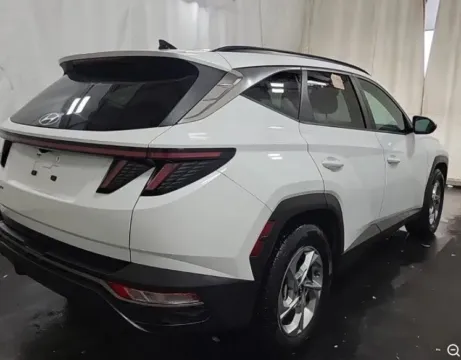 More photos of 2023 Hyundai Tucson SEL at Sign It Drive It, TX
