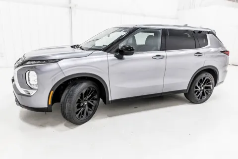 Another view of 2022 Mitsubishi Outlander Black Edition for sale in Denton, TX at Sign It Drive It