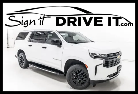 White 2022 Chevrolet Suburban LT for sale in Denton, TX