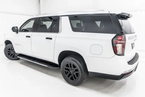 More photos of 2022 Chevrolet Suburban LT at Sign It Drive It, TX