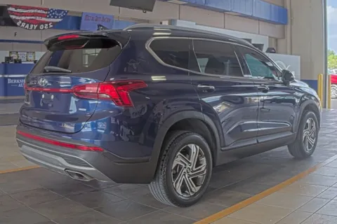 More photos of 2023 Hyundai Santa Fe SEL at Sign It Drive It, TX