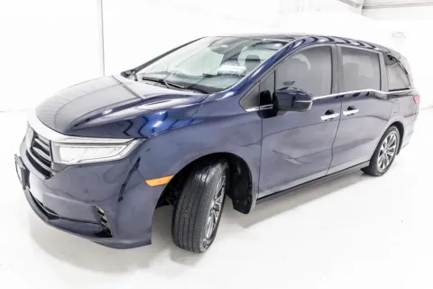 Photos of 2022 Honda Odyssey EX-L for sale in Denton, TX at Sign It Drive It