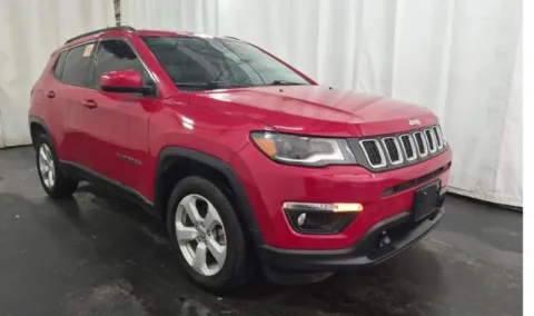 More photos of 2018 Jeep Compass Latitude at Sign It Drive It, TX