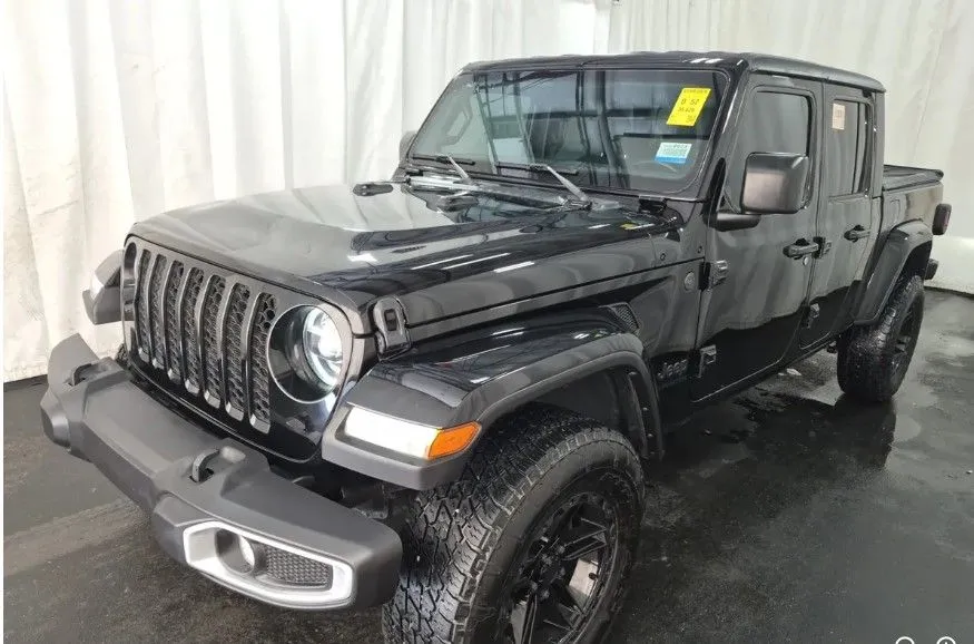 Black 2022 Jeep Gladiator Sport for sale in Denton, TX