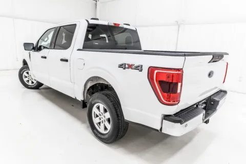 More photos of 2021 Ford F-150 XLT at Sign It Drive It, TX