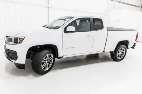 More photos of 2022 Chevrolet Colorado Work Truck at Sign It Drive It, TX