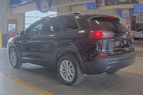 More photos of 2020 Jeep Cherokee Latitude at Sign It Drive It, TX